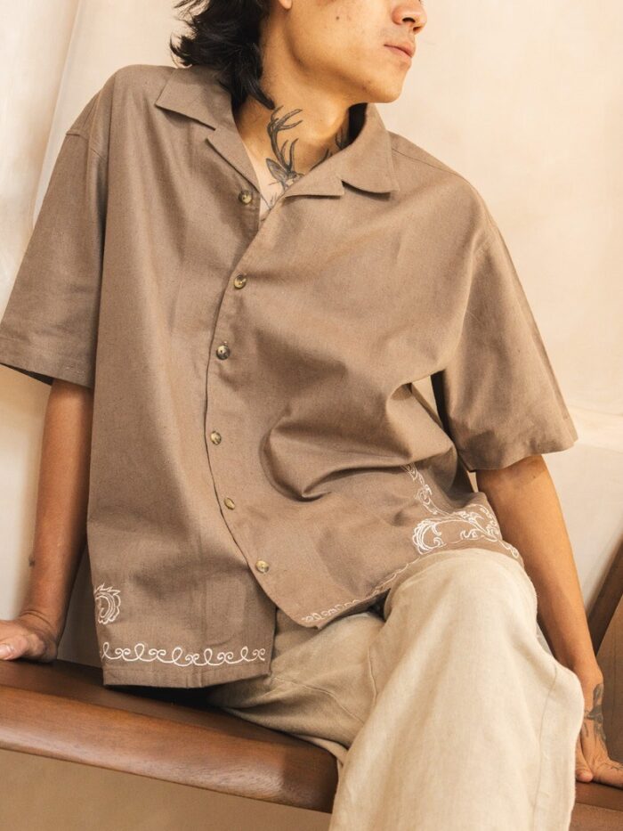 Ciro – minimal, sleek, and contemporary.