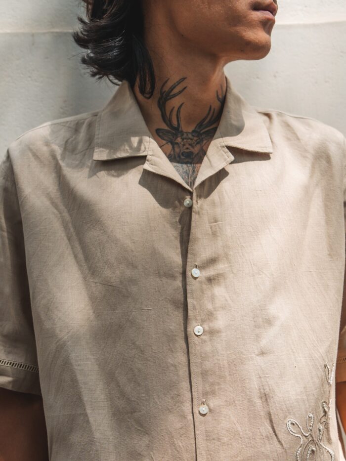 Luné — evokes calm and light, like linen under moonlight.